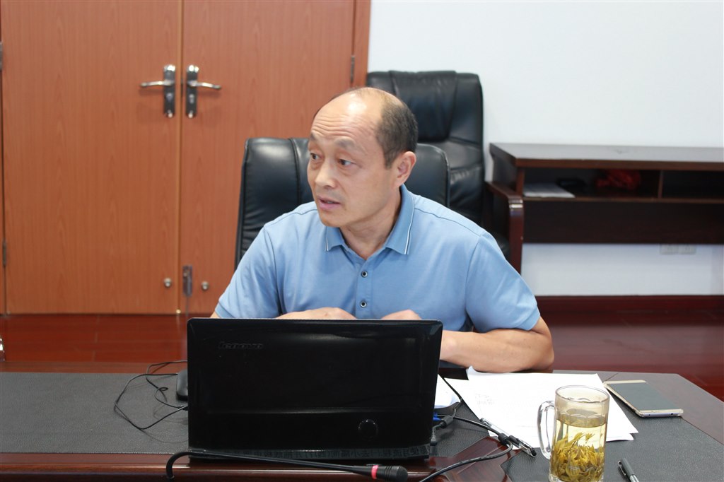 3執行校長孫利兵作報告.JPG