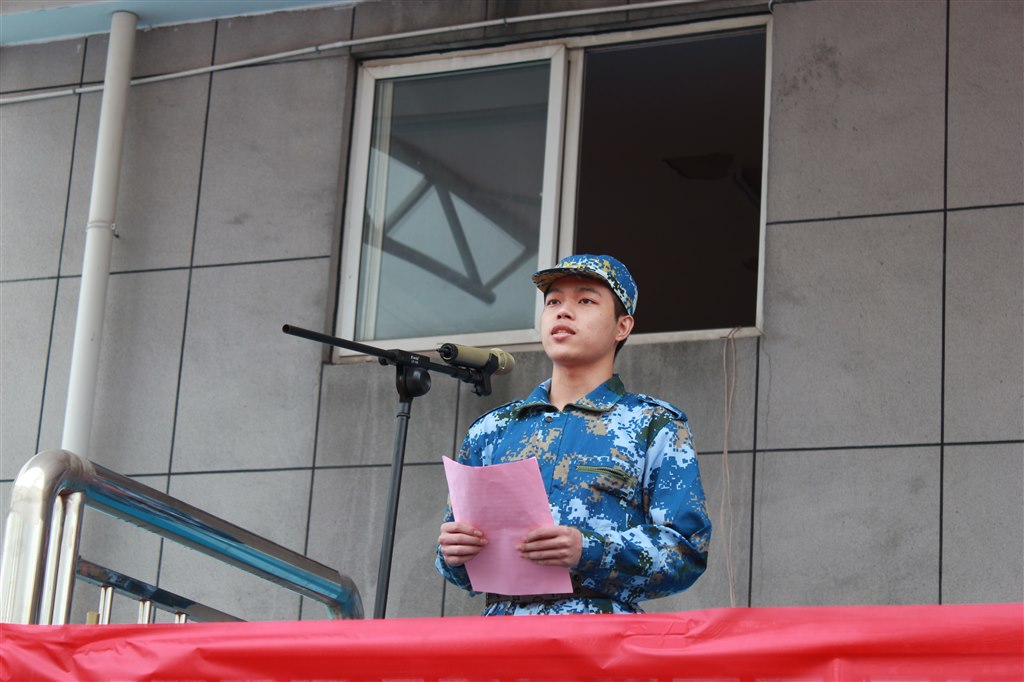 7新生代表發言.JPG